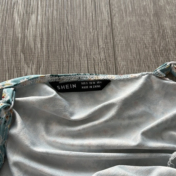 Floral Print Open Tie Front Cami Ruched Dress - Picture 6 of 8